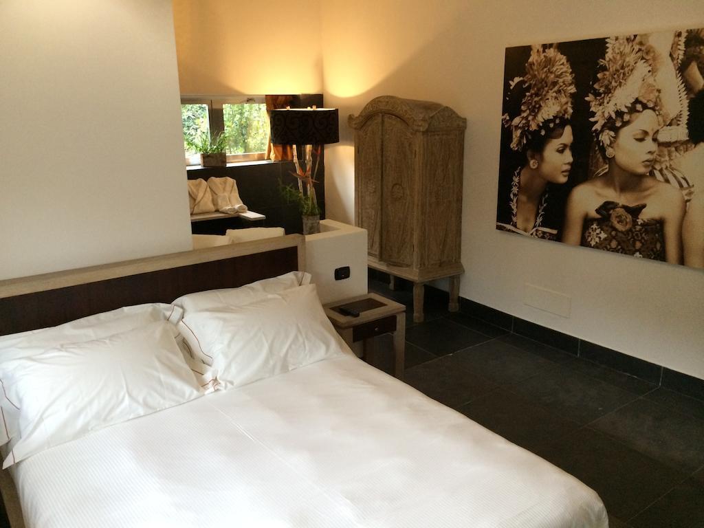 Bed and Breakfast Seven Maze Charming House Барі Номер фото